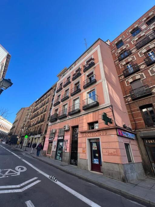 Punta Me Beautiful Apartment In Plaza Espana Madrid Eksteriør billede